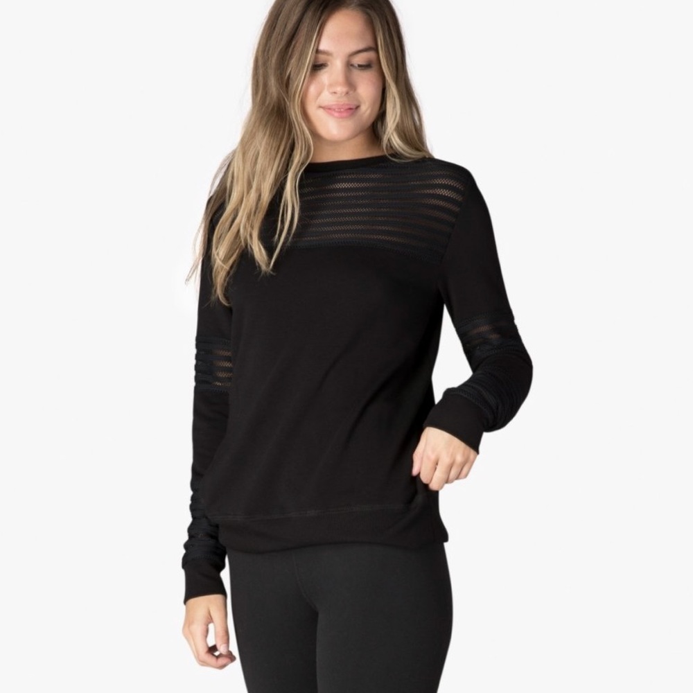 Beyond Yoga Black Pullover